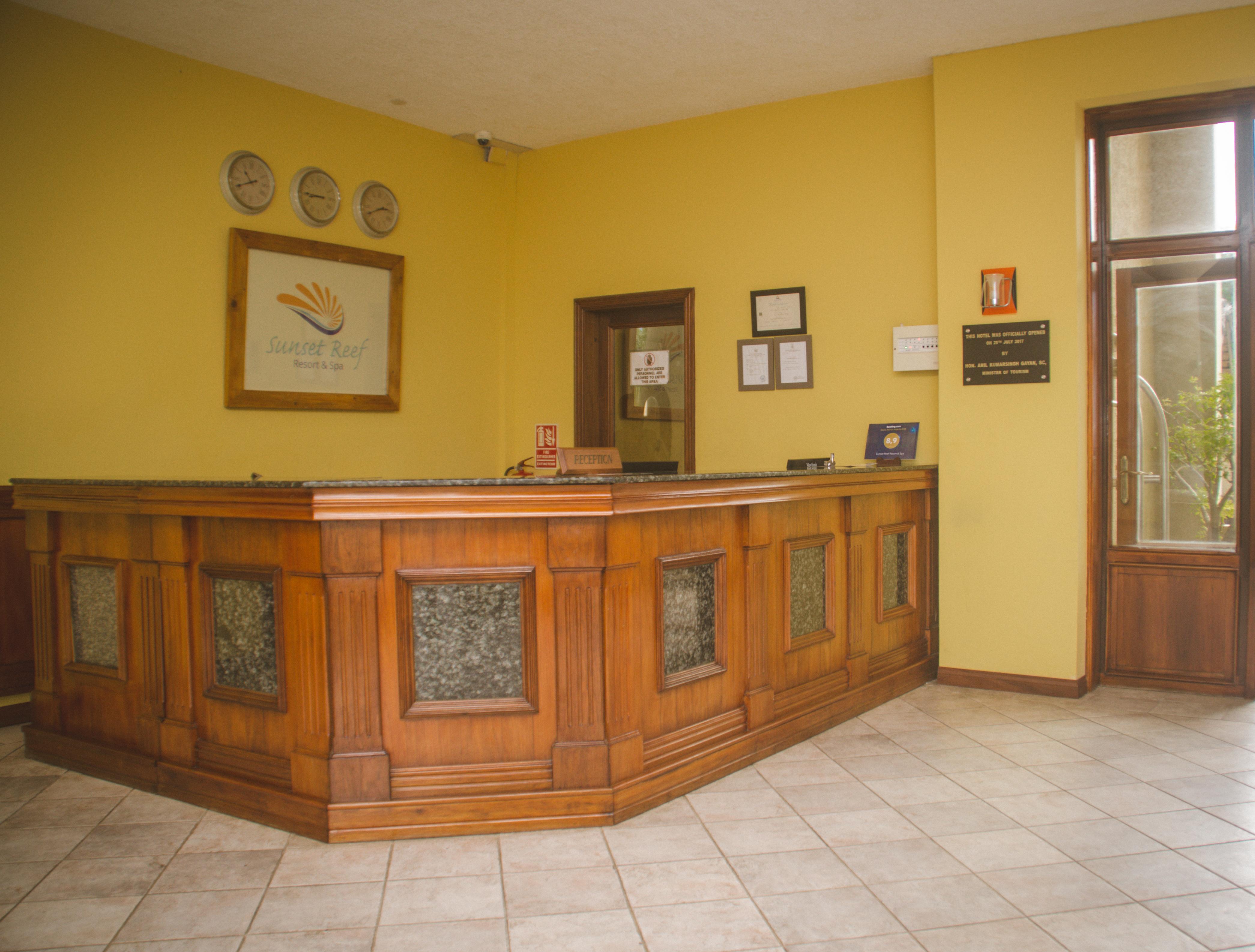 Sunset Reef Resort & Spa Pointe aux Piments Luaran gambar